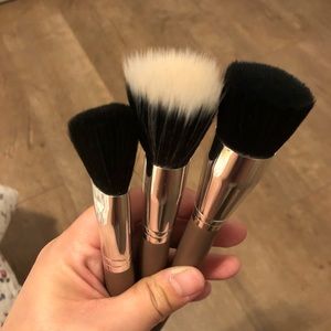 Sephora Makeup - Sephora Contouring Brush Set with Travel Pouch Sephora Makeup - Sephora Contouring Brush Set with Travel Pouch